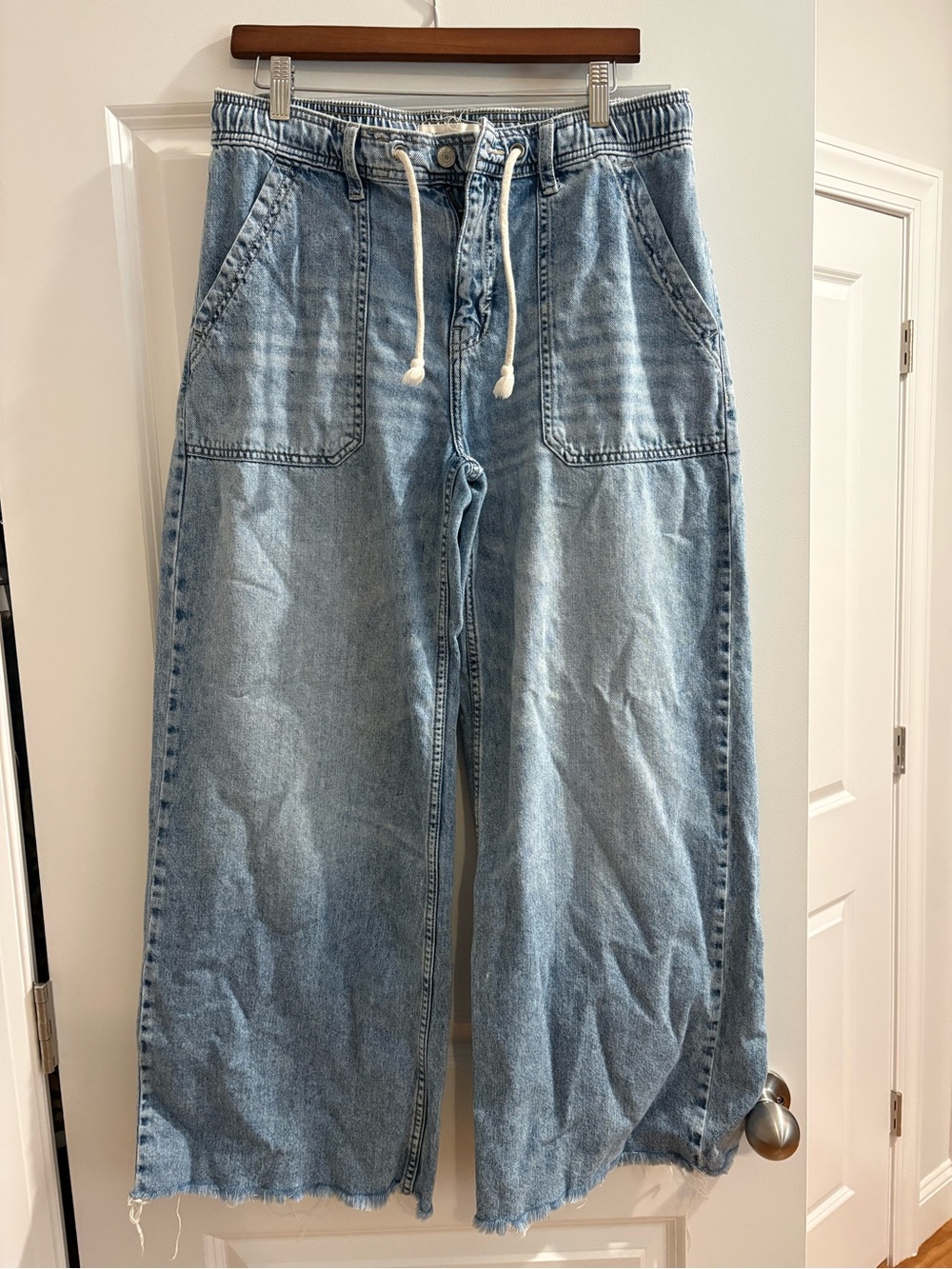 Lucky Brand Light Blue Wide-Leg Denim Jeans